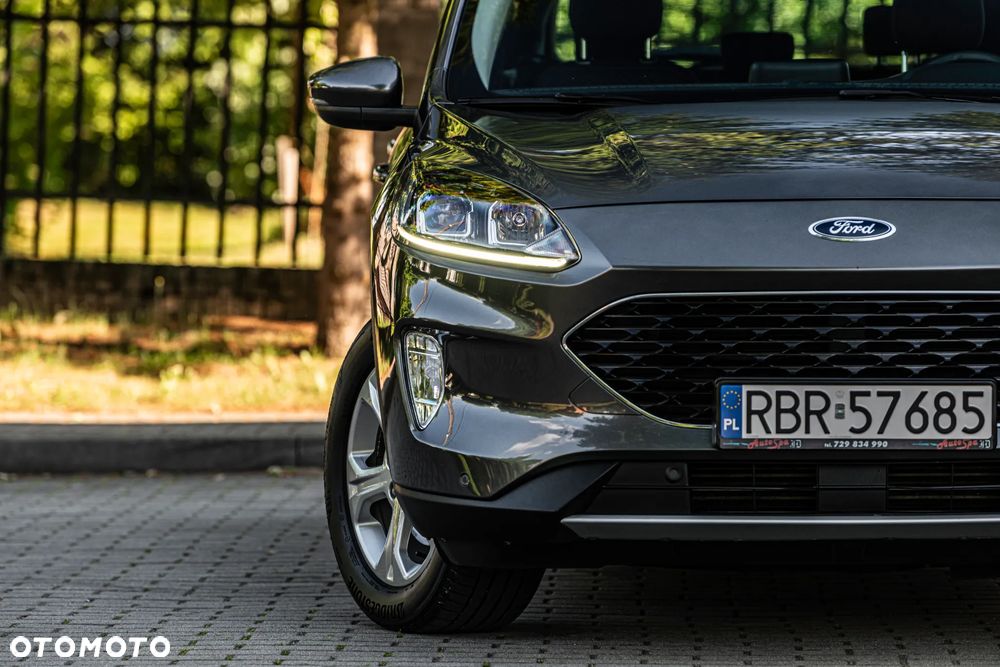 Ford Kuga - 13