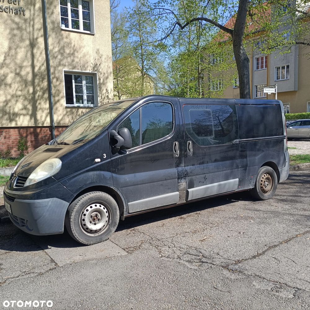 Renault Trafic - 1