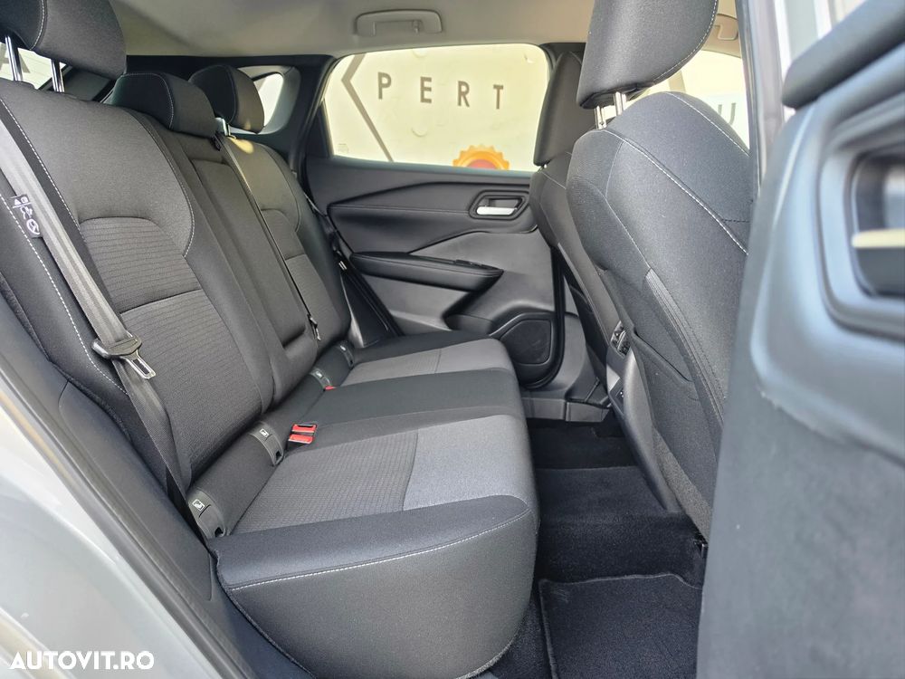 Nissan Qashqai 1.3 157CP 2WD N-Connecta - 12