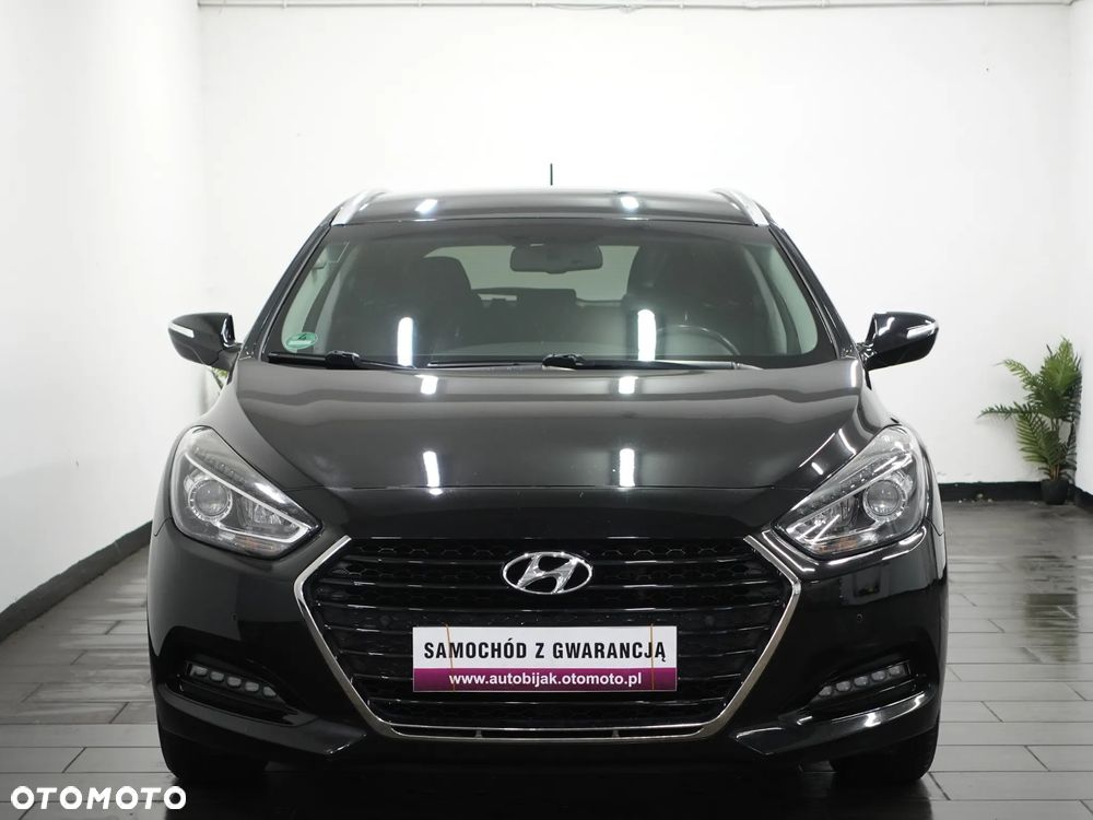 Hyundai i40 Kombi blue 1.7 CRDi Trend - 12