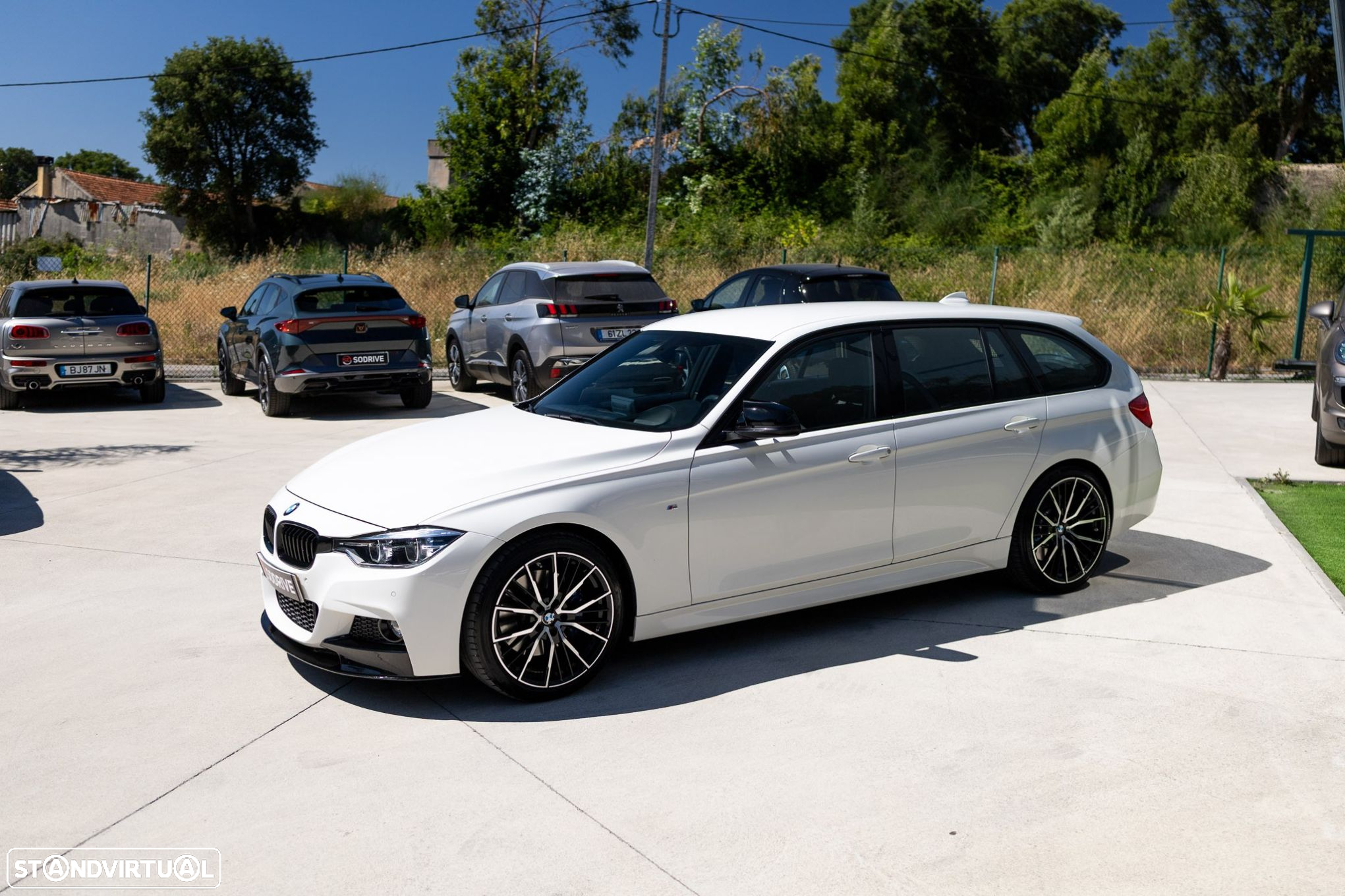 BMW 330 d Touring xDrive Pack M - 3