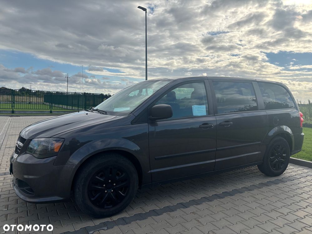 Dodge Grand Caravan - 7