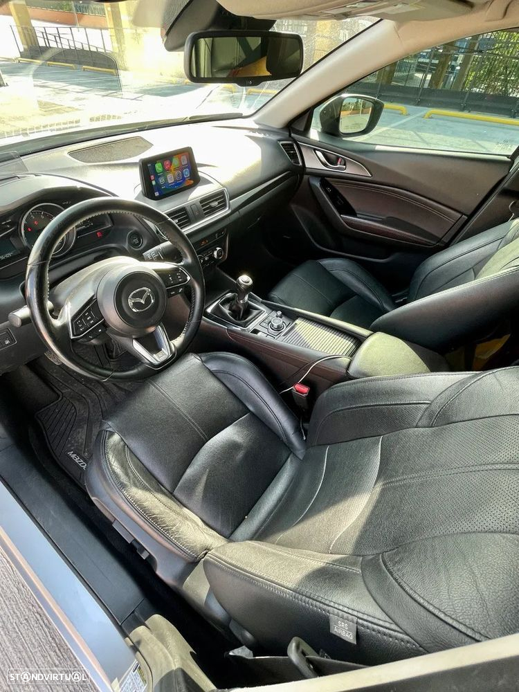 Mazda 3 - 14