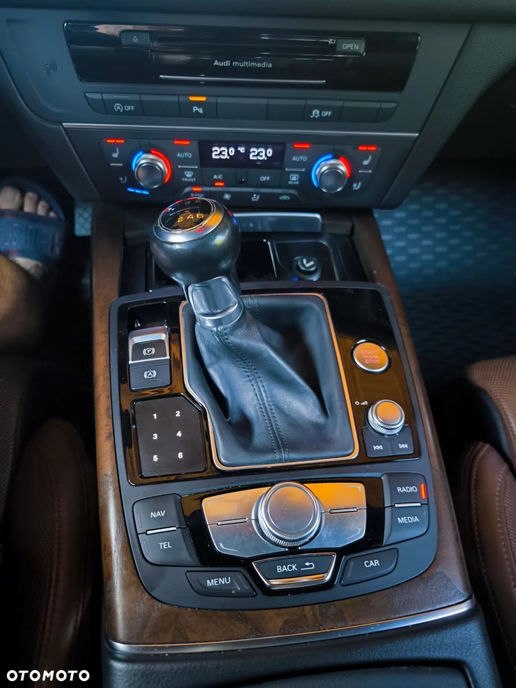 Audi A6 Avant - 18