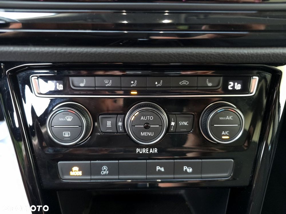Volkswagen Touran 2.0 TDI BMT Highline DSG - 20