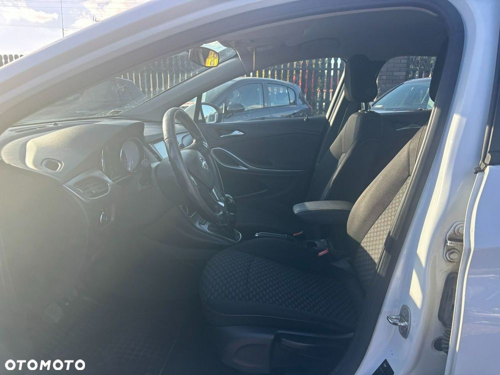 Opel Astra - 19