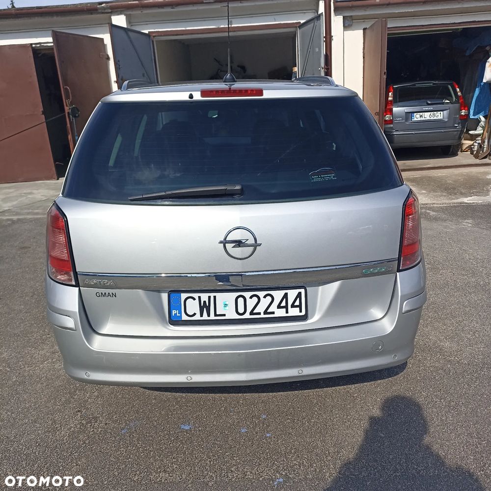 Opel Astra 1.7 CDTI ecoFLEX - 23