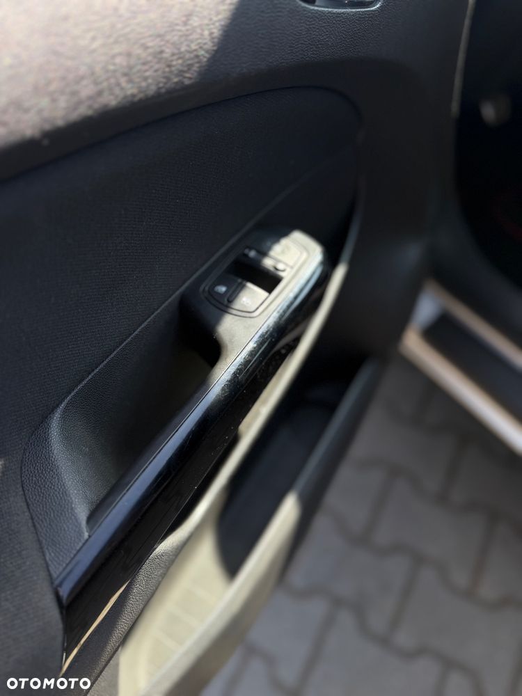 Opel Corsa - 19