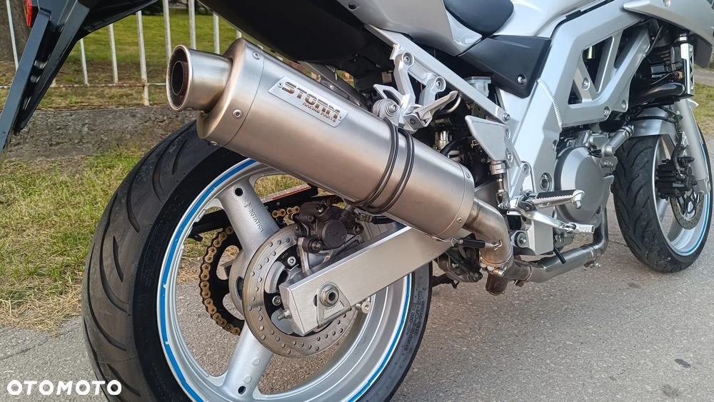 Suzuki SV - 9