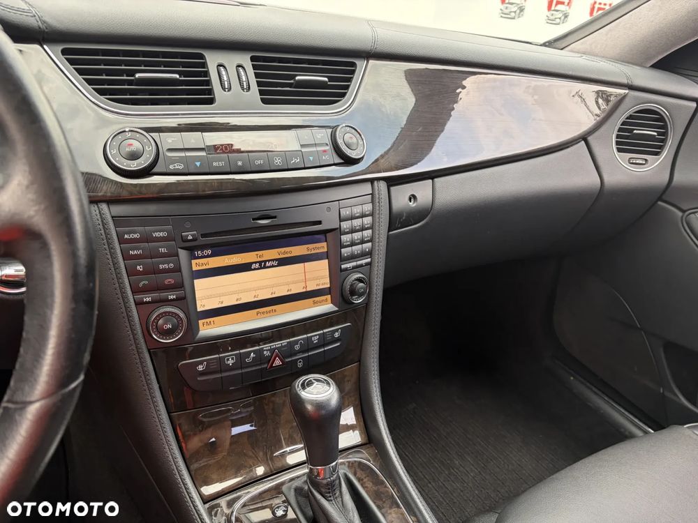Mercedes-Benz CLS 350 - 17