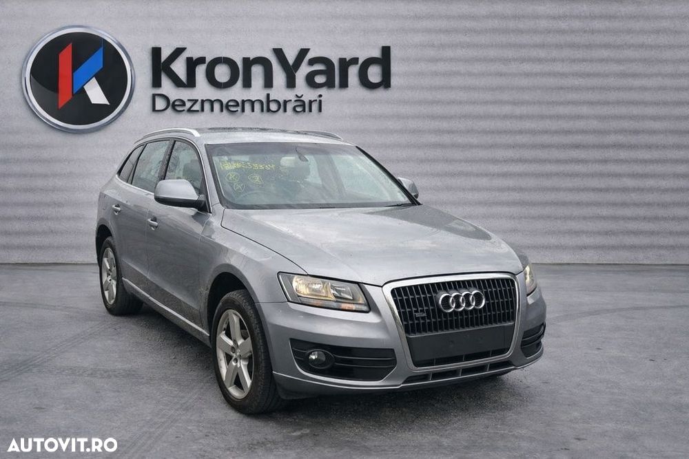 Far Dreapta AUDI Q5 2008 - 2015 SUV 4 Usi (1222) Fara xenon - 3