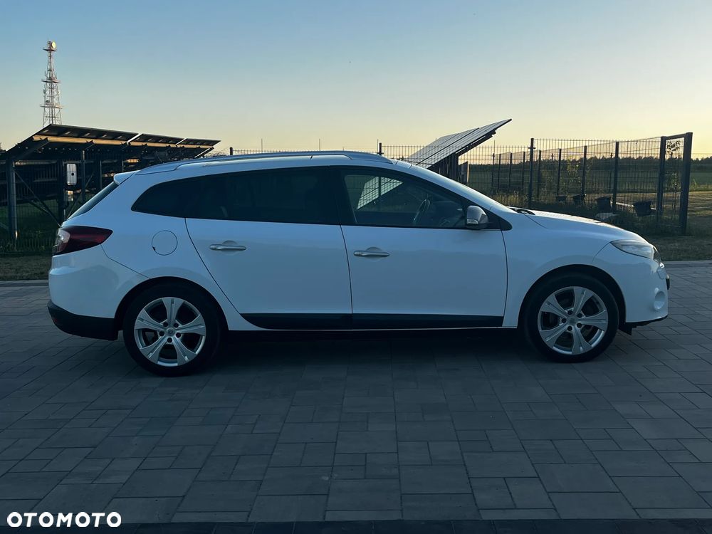 Renault Megane ENERGY dCi 110 Start & Stop Dynamique - 8