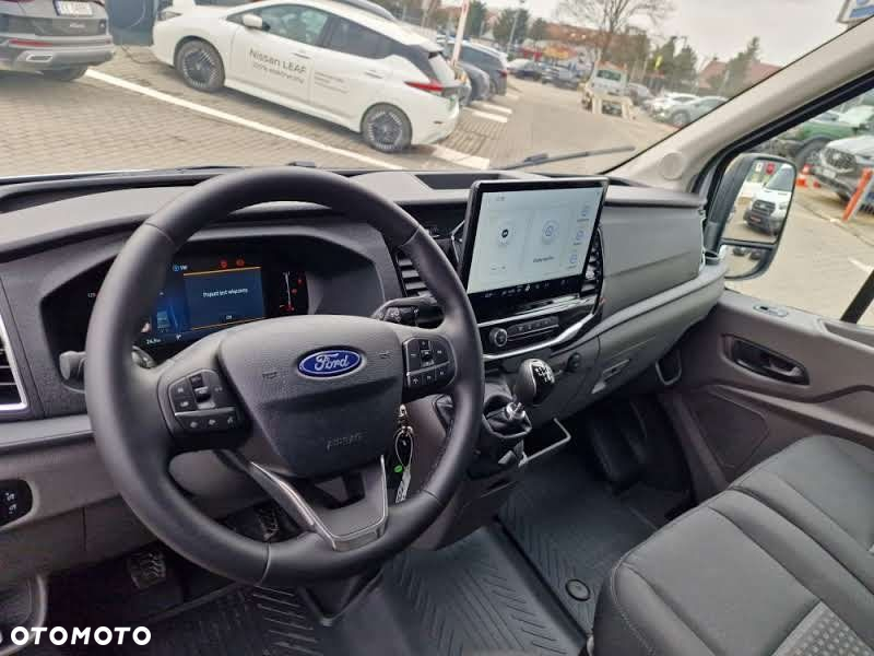 Ford Nowy Transit - 8