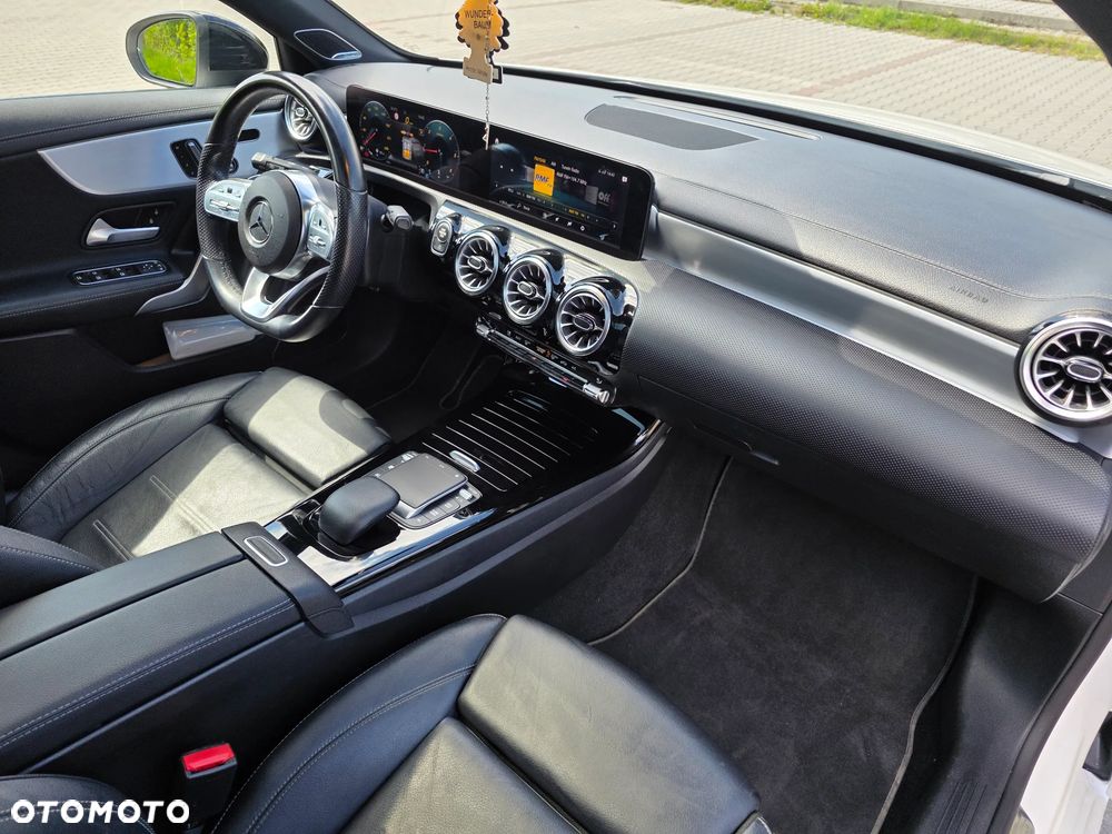 Mercedes-Benz Klasa A 200 d AMG Line 8G-DCT - 18