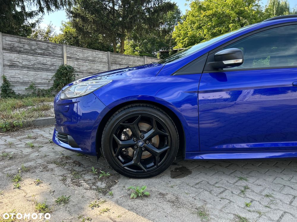 Ford Focus ST - 2