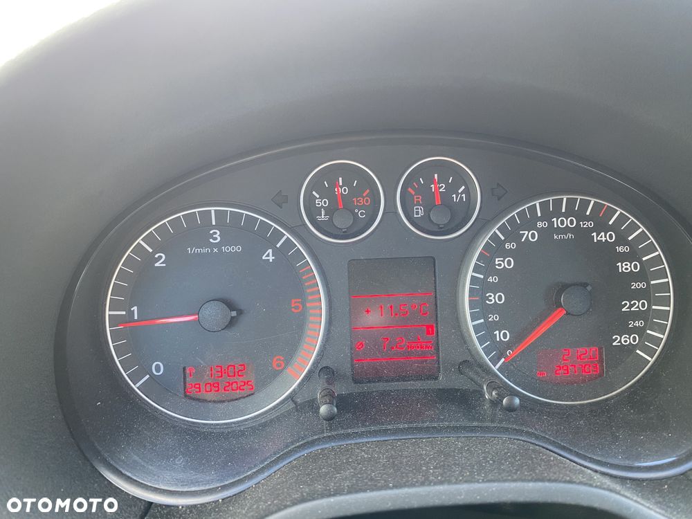 Audi A3 3-drzwiowe 2.0 TDI Attraction - 7