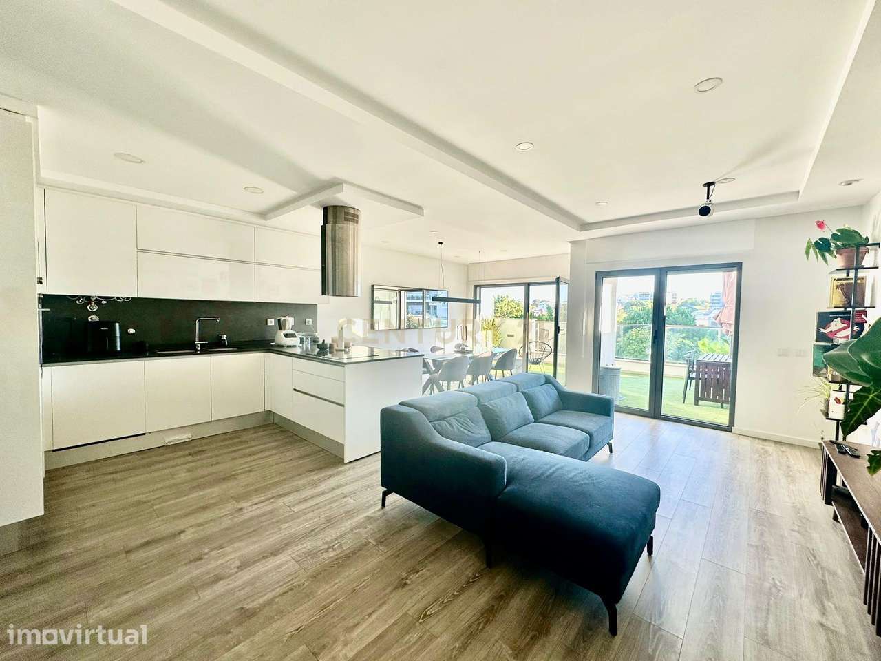 Moderno T2 com Terraço em Almada, Charneca de Caparica - Grande imagem: 4/30