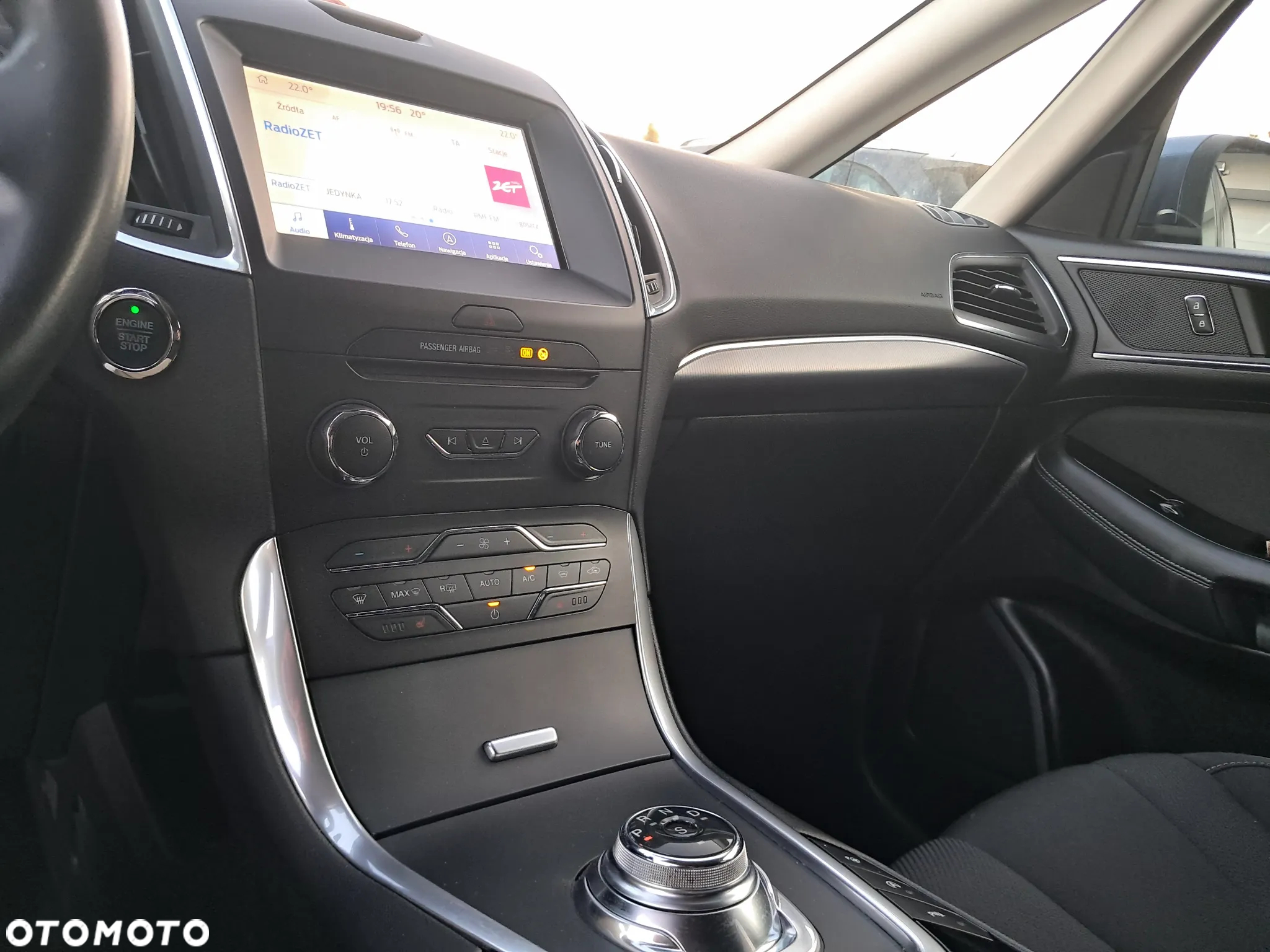 Ford S-Max - 24