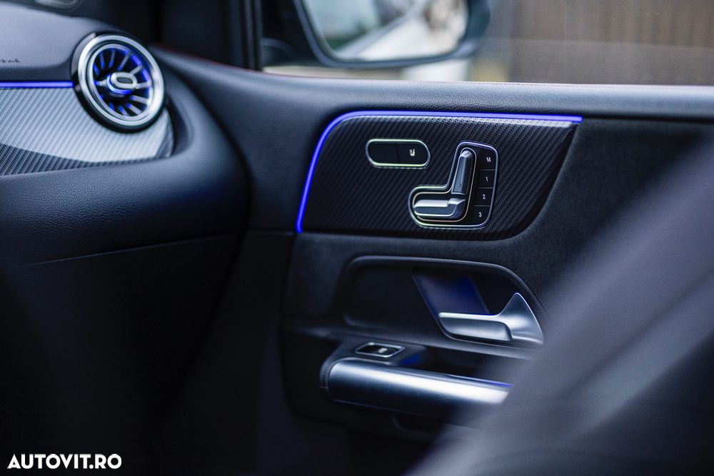 Mercedes-Benz B 200 d 8G-DCT AMG Line - 28