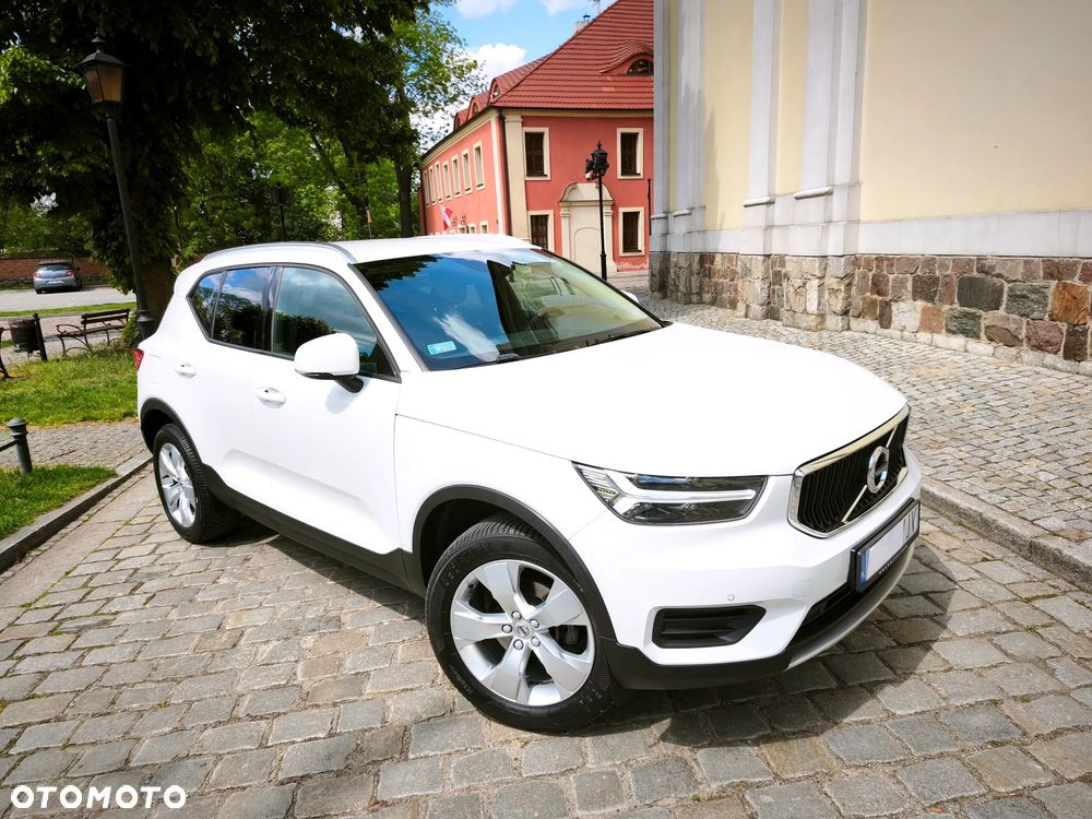Volvo XC 40 T3 Momentum - 29