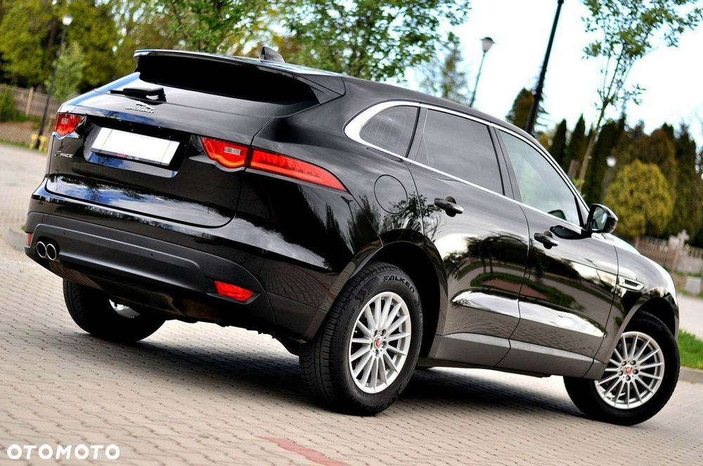 Jaguar F-Pace 20d Portfolio - 3