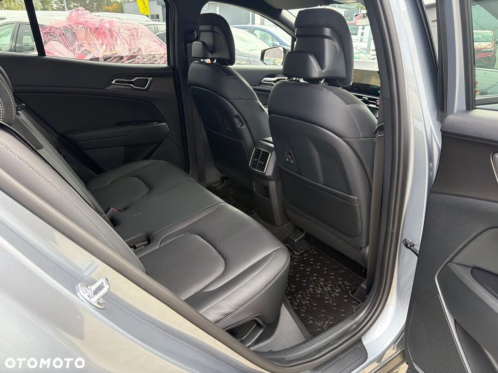 Kia Sportage 1.6 T-GDI Black Edition 2WD DCT - 19