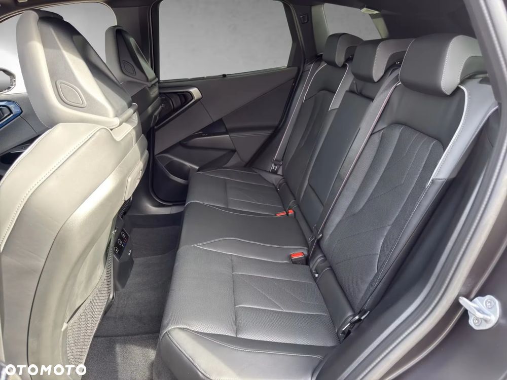 BMW X3 xM50 mHEV - 29