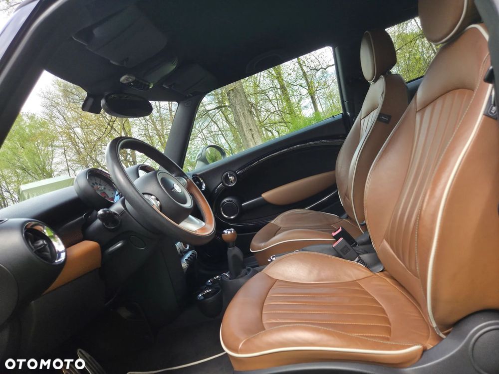 MINI Cooper S 50 Mayfair - 34
