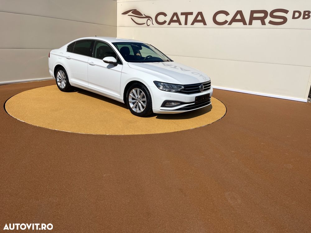 Volkswagen Passat - 20