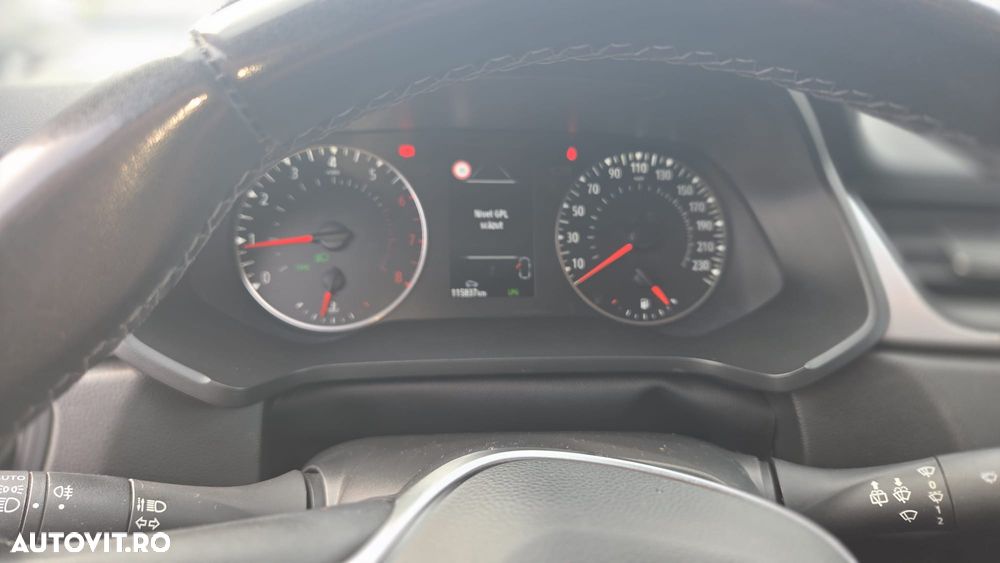 Renault Captur TCe 100 Equilibre - 14