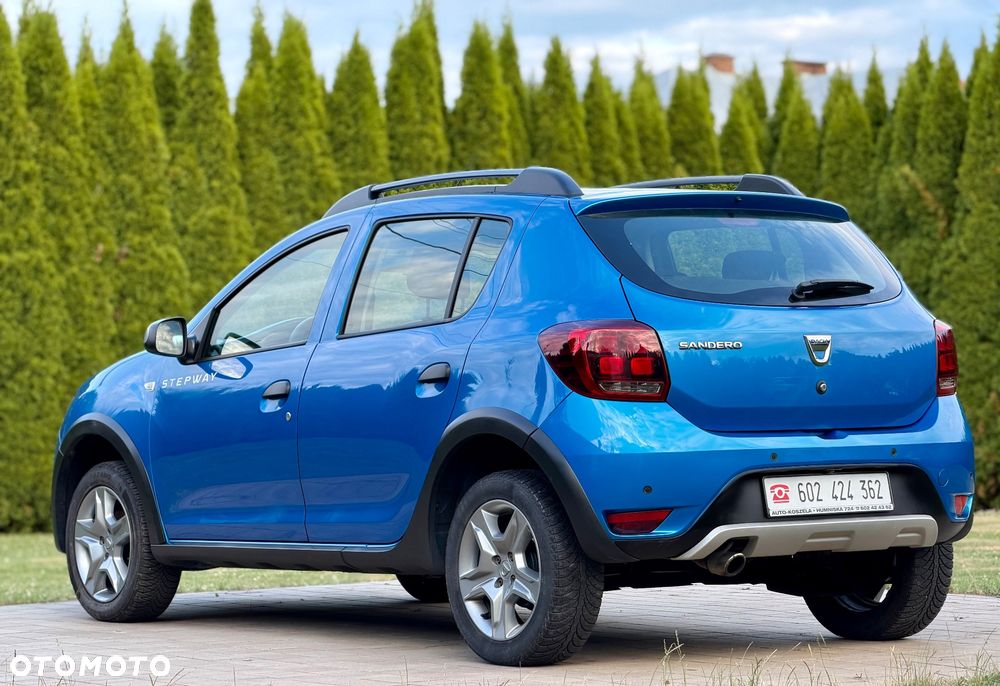 Dacia Sandero Stepway TCe 90 (S&S) Celebration - 16