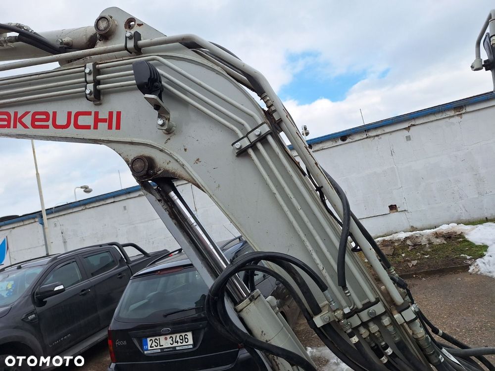 Takeuchi Tb 235-2 - 25