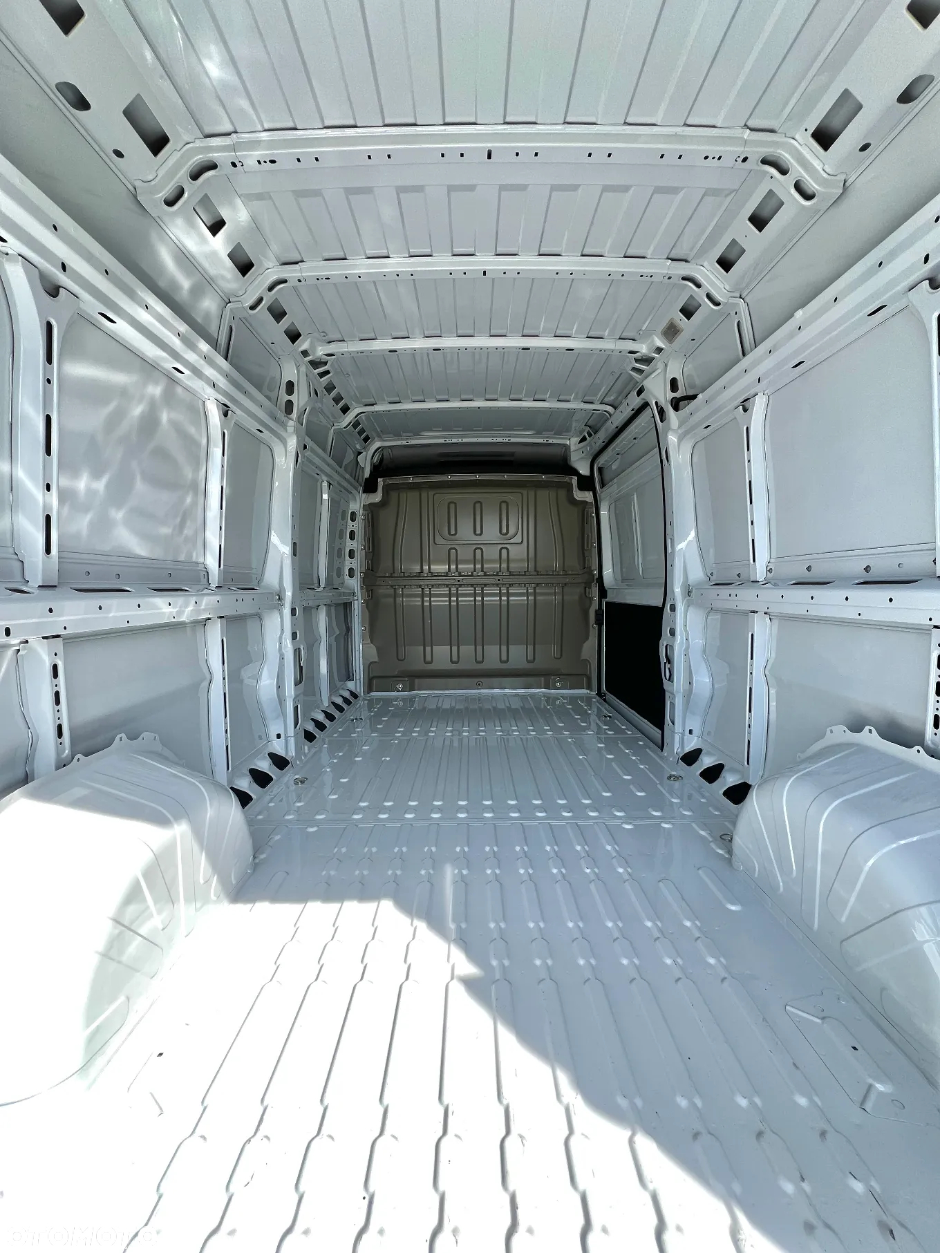 Opel Movano - 9