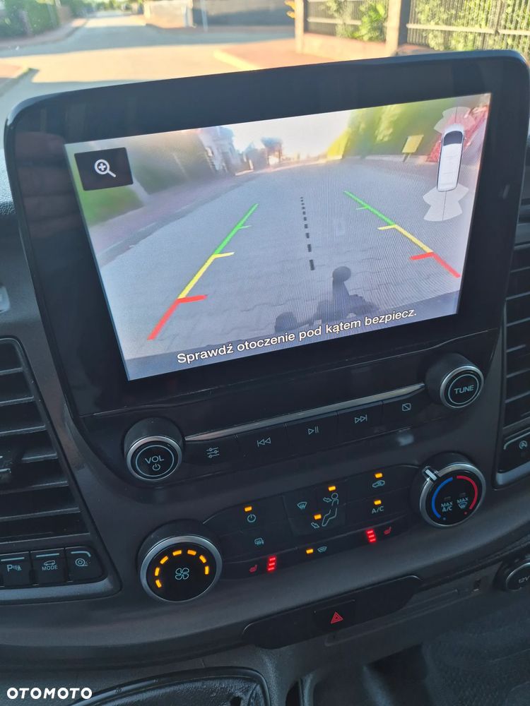 Ford Custom 2.0Tdci 2020r 130 koni 150tys km Ledy kamera klima webasto Super stan - 33