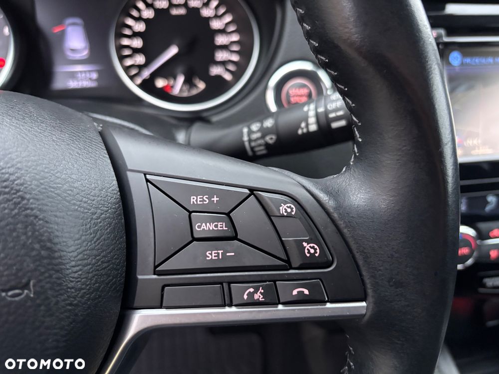 Nissan Qashqai 1.6 DIG-T 360 - 18