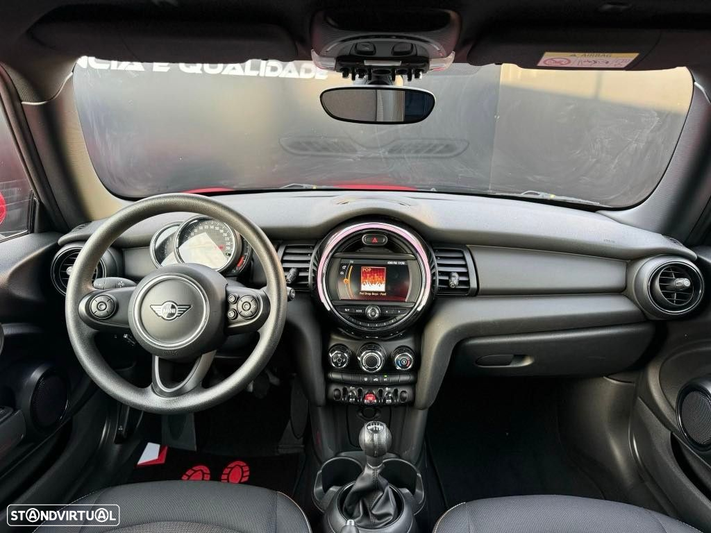 MINI 3 Portas One - 12
