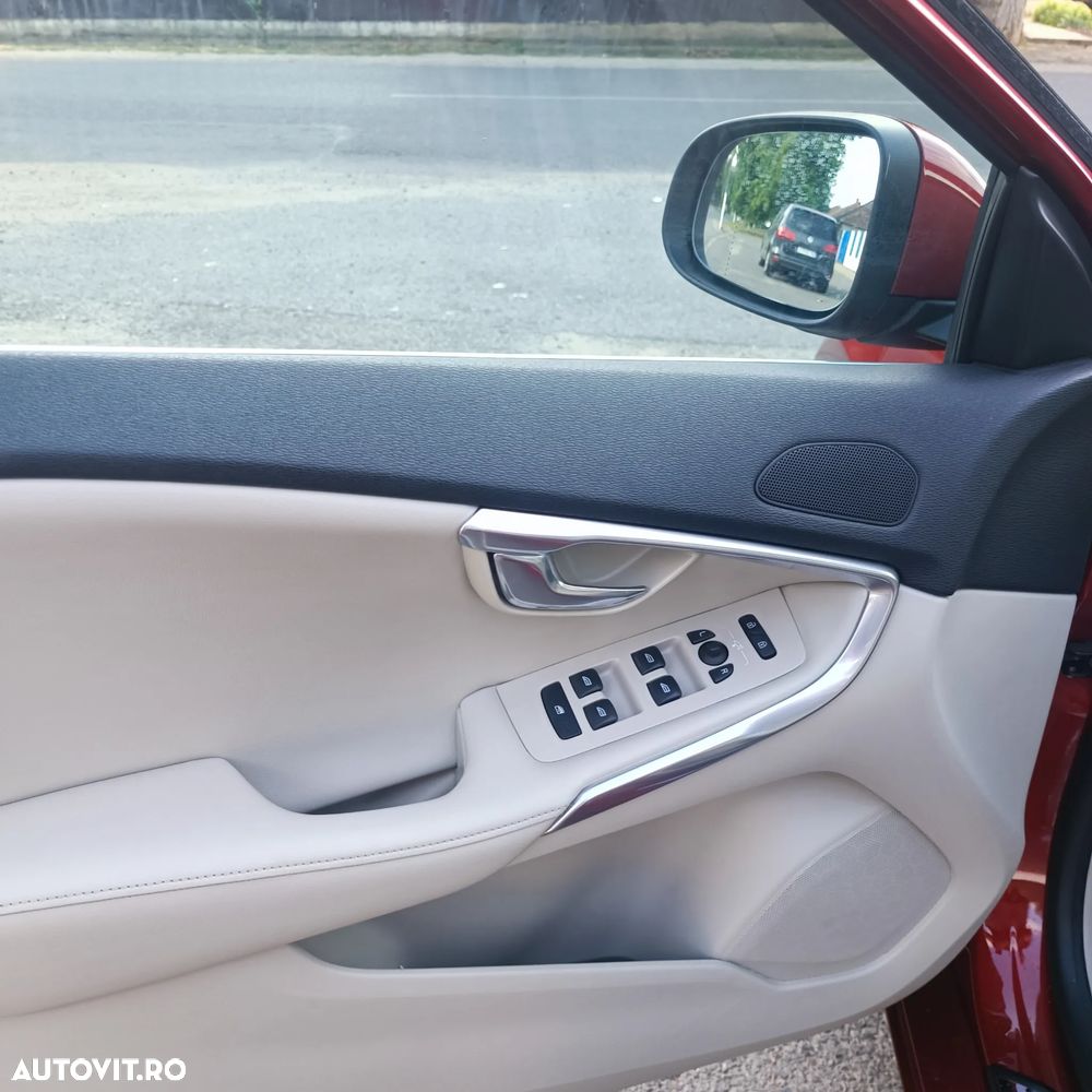 Volvo V40 T4 Aut. Inscription - 8