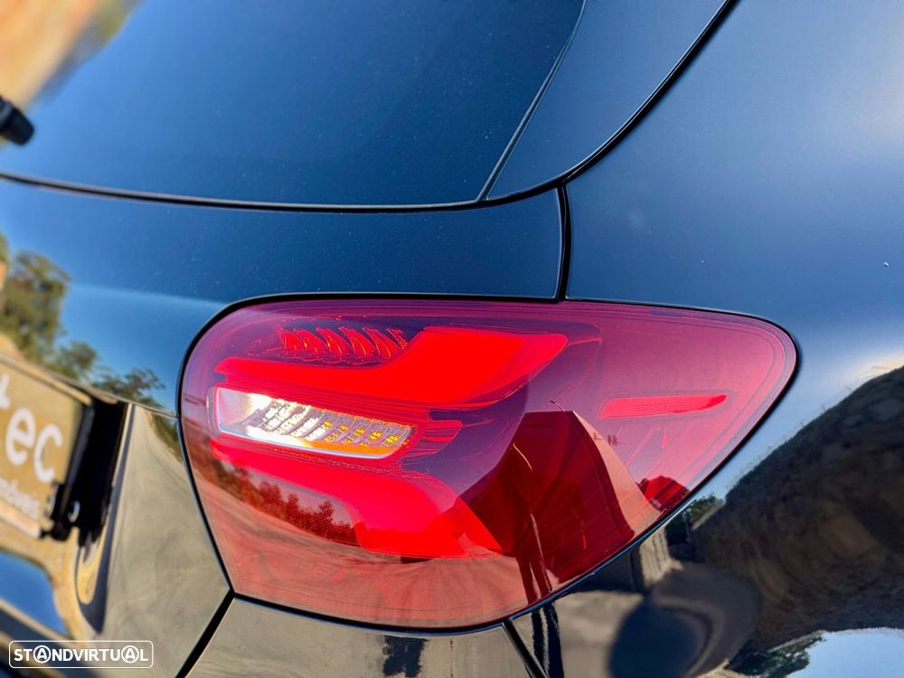 Mercedes-Benz A 180 d AMG Line - 45