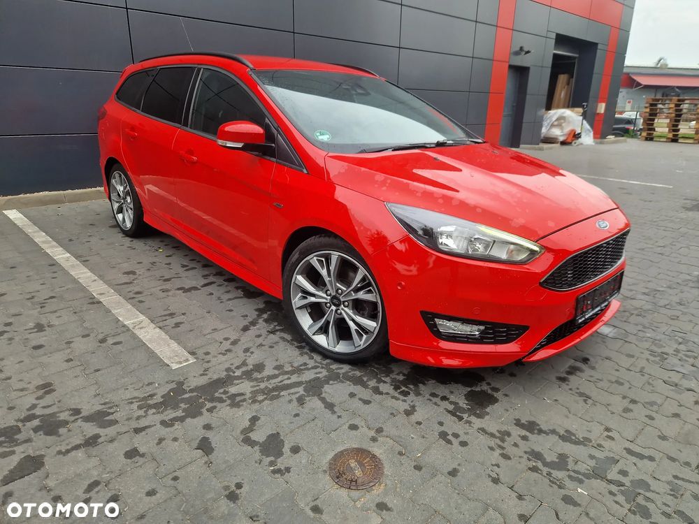 Ford Focus 2.0 TDCi ST-Line Red ASS - 3