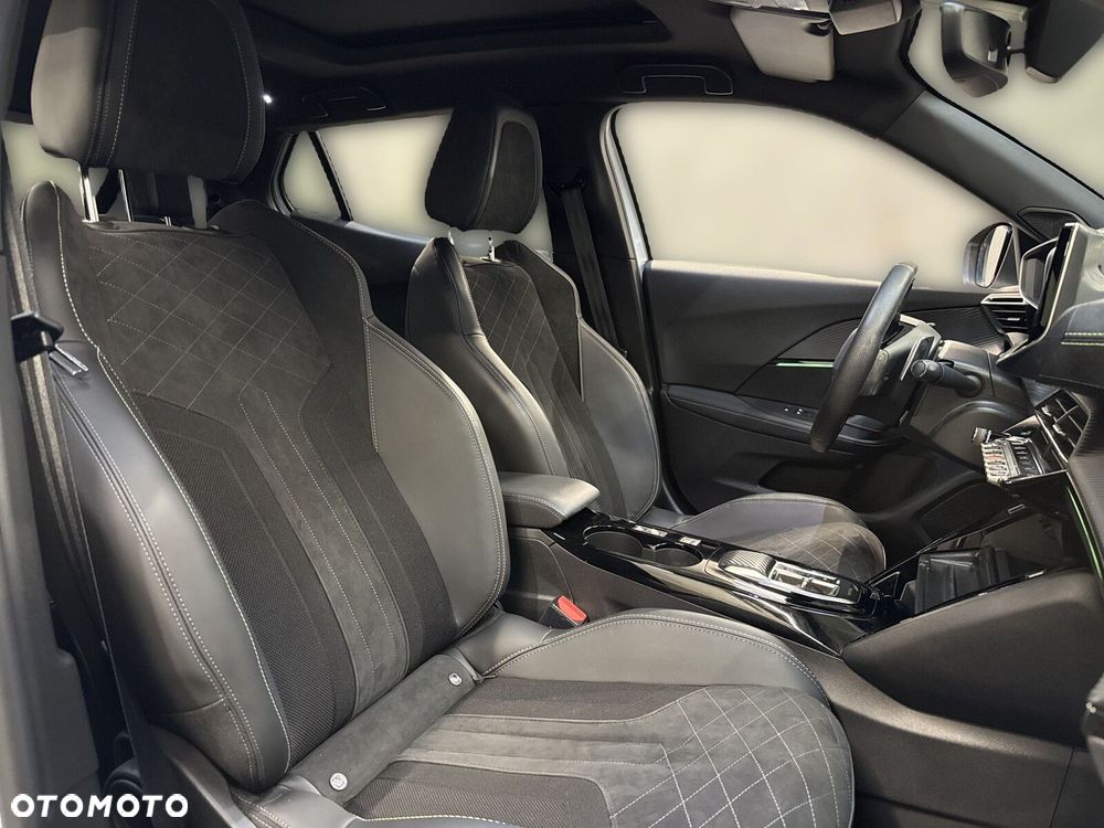 Peugeot 2008 - 17
