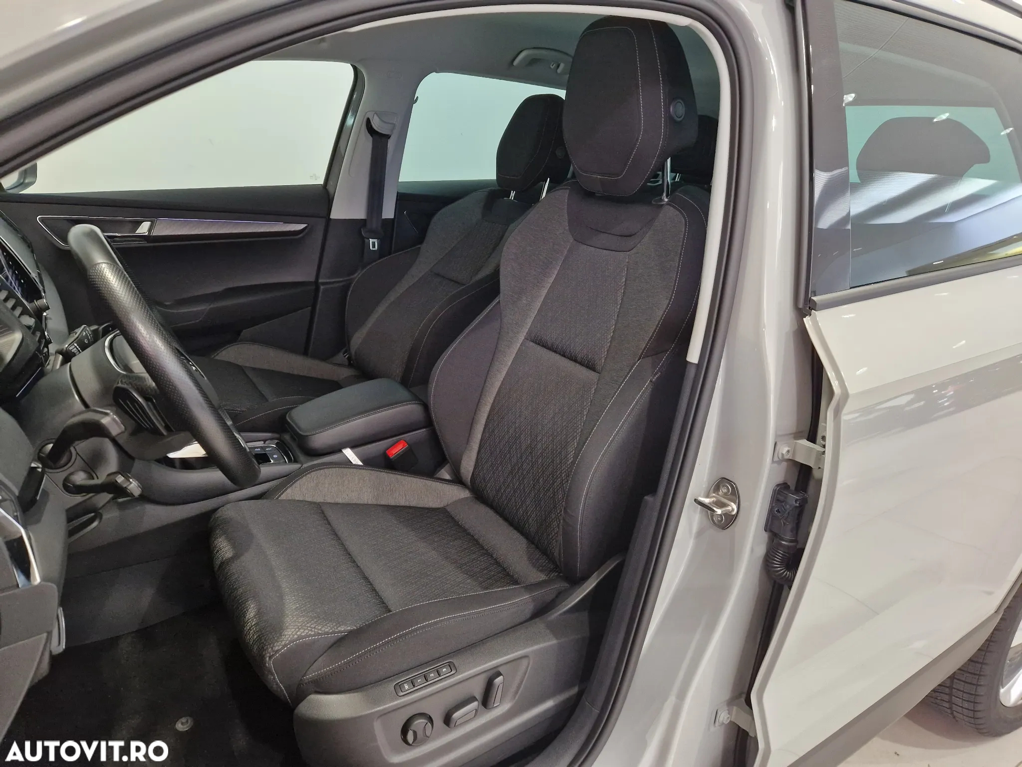 Skoda Karoq 2.0 TDI 4X4 DSG Style - 11