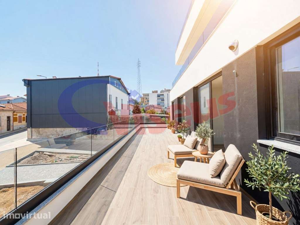 T2 Novo com Terraço Santo Ovídio - Grande imagem: 3/27