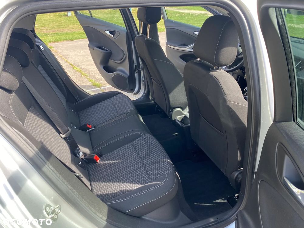 Opel Astra 1.4 T Elite S&S - 12