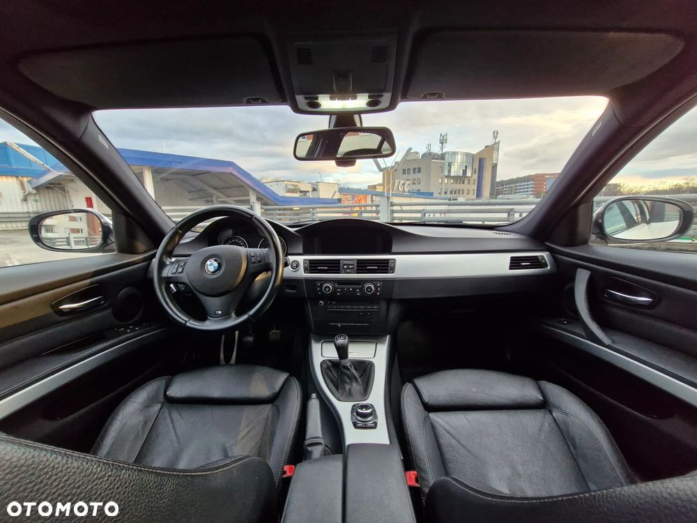 BMW Seria 3 325d DPF - 25