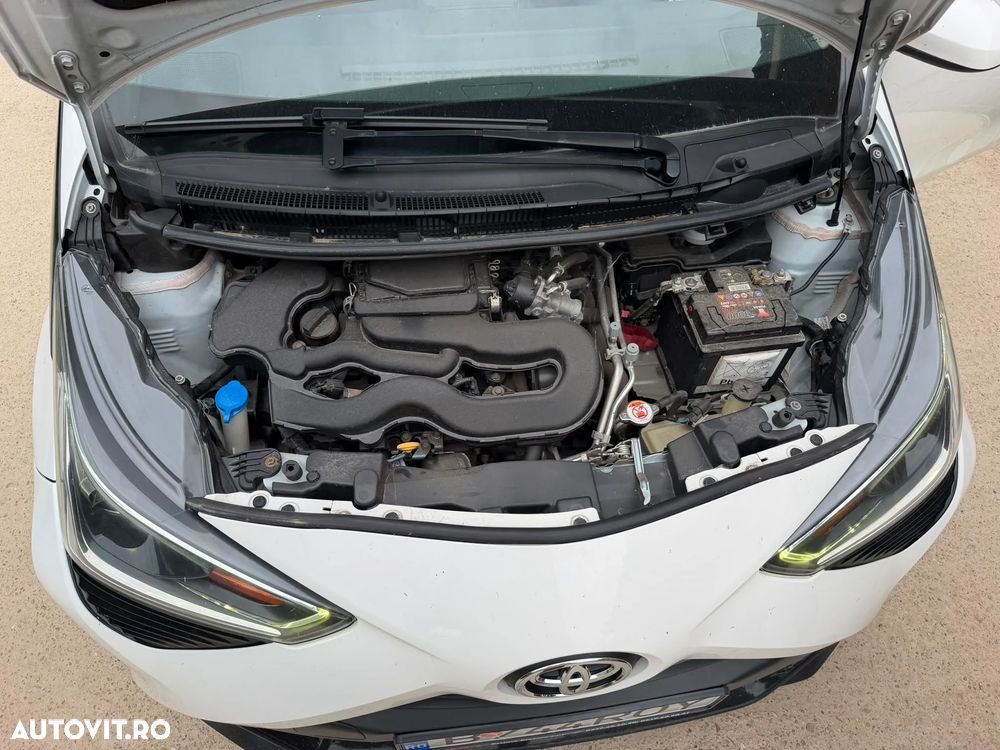 Toyota Aygo 1.0 VVY-I 5 usi X-cite - 10
