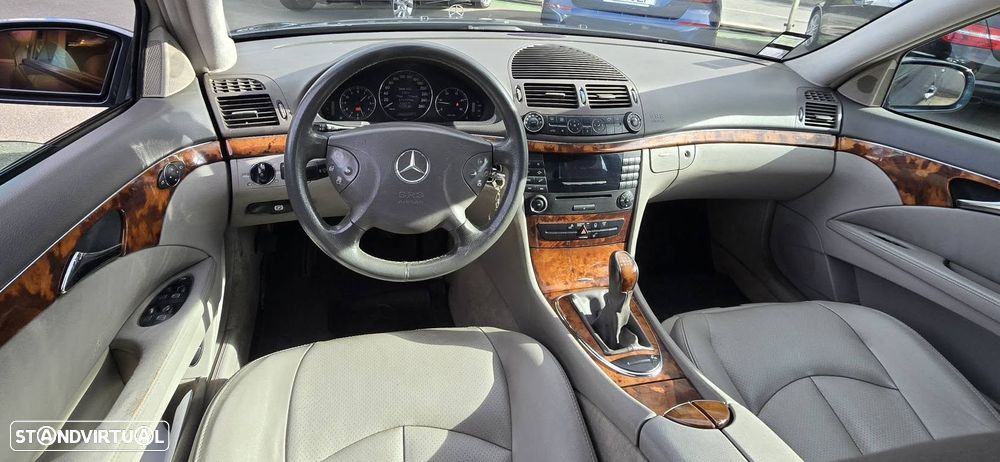 Mercedes-Benz E 270 CDi Elegance - 10