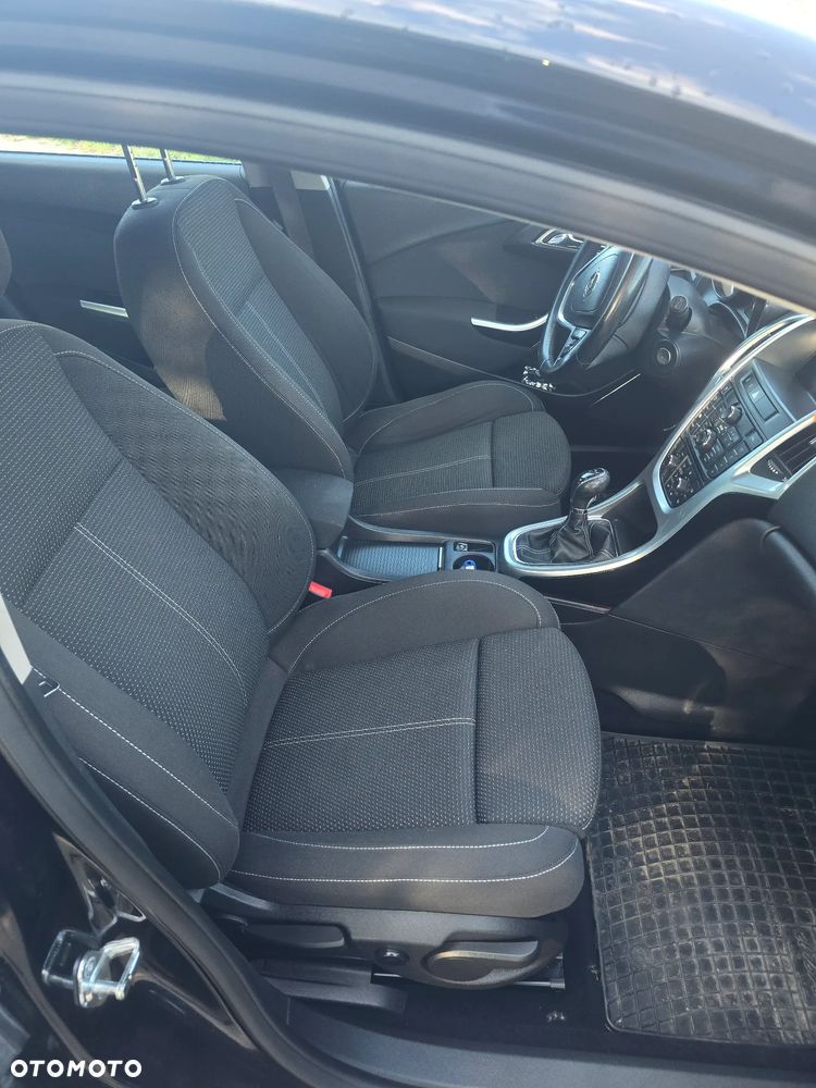 Opel Astra 1.7 CDTI Cosmo - 6