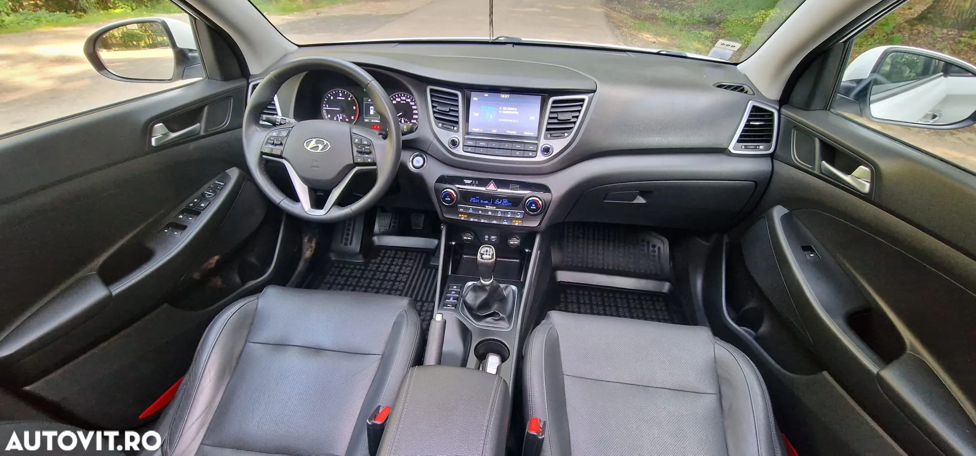 Hyundai Tucson blue 1.7 CRDi 2WD Passion Plus - 24