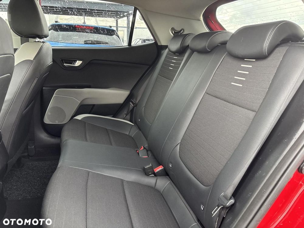 Kia Stonic 1.4 L - 16