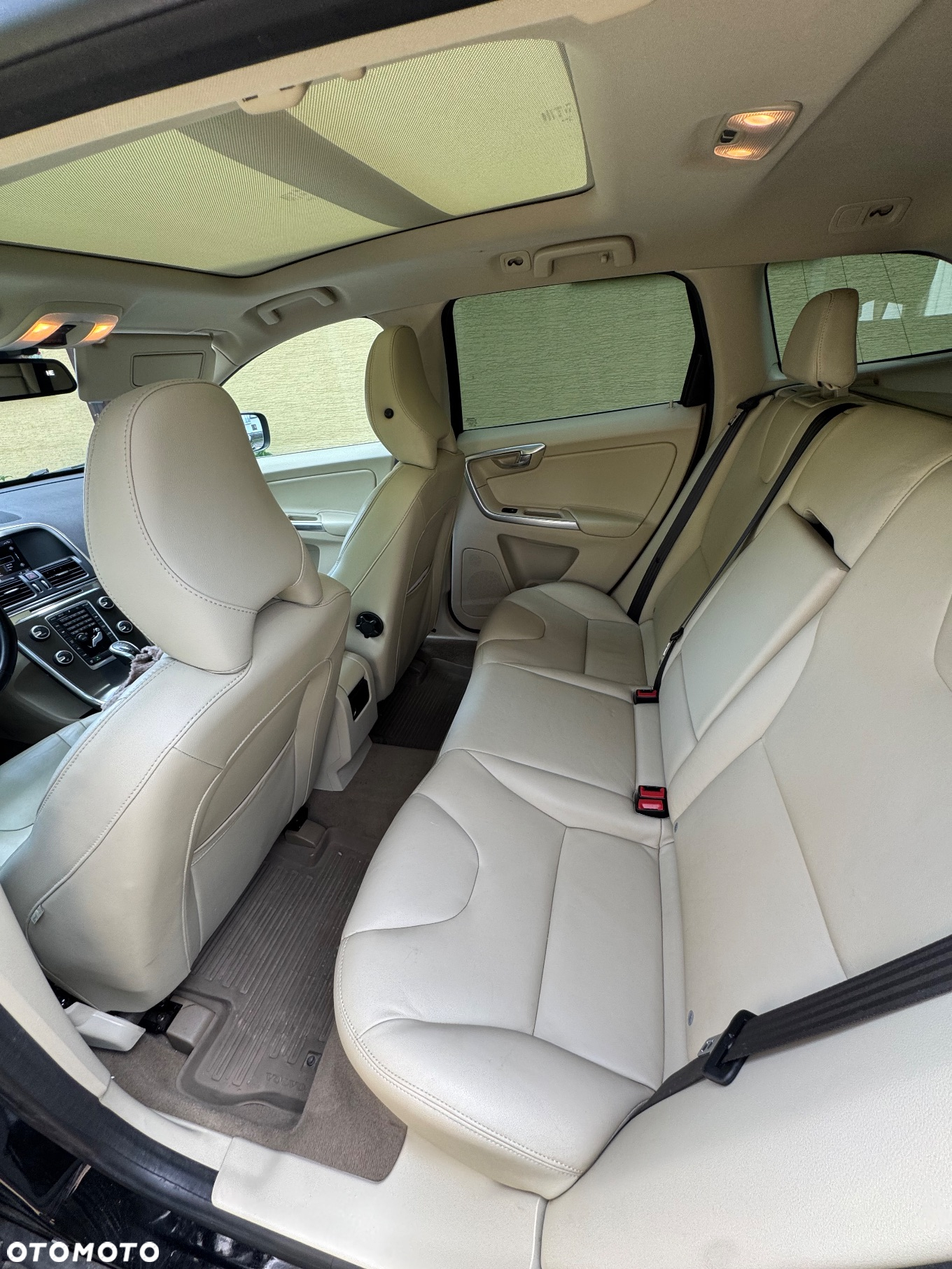 Volvo XC 60 - 16